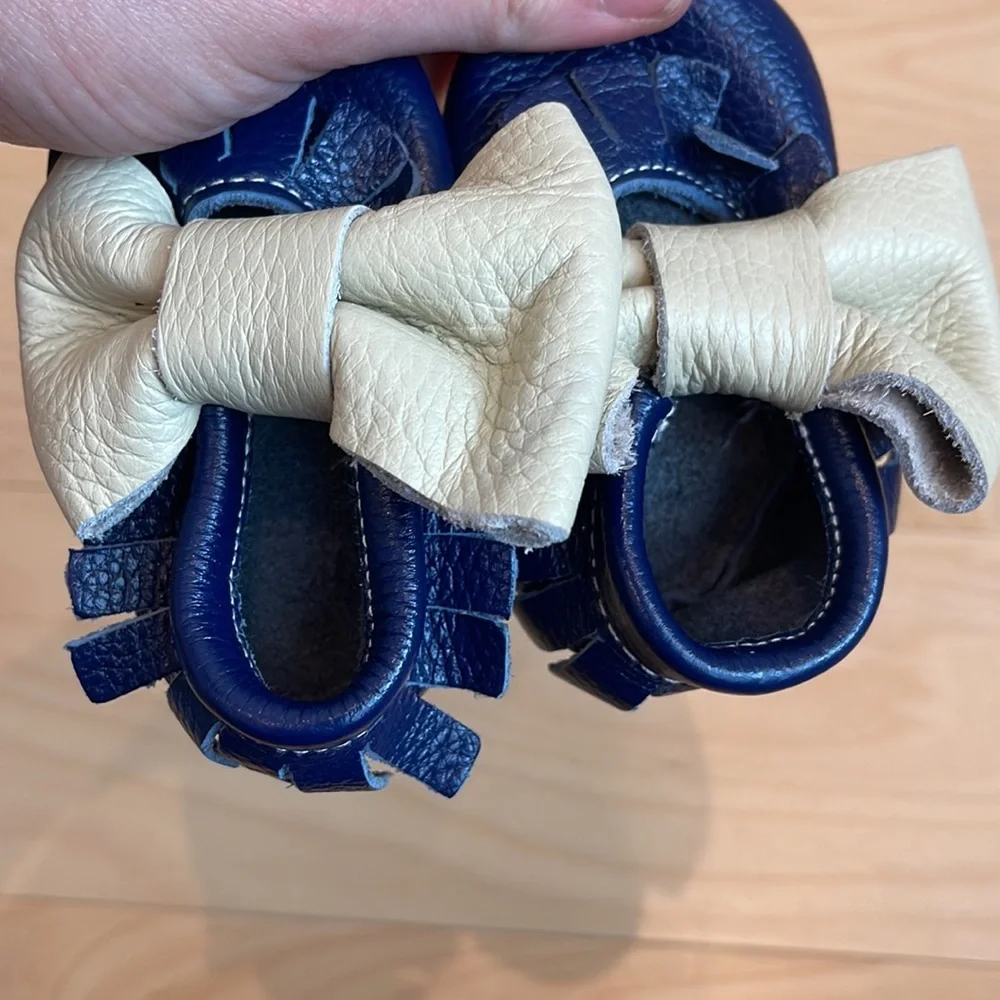 Bundle of 2 Leather Baby Moccasins Size Newborn